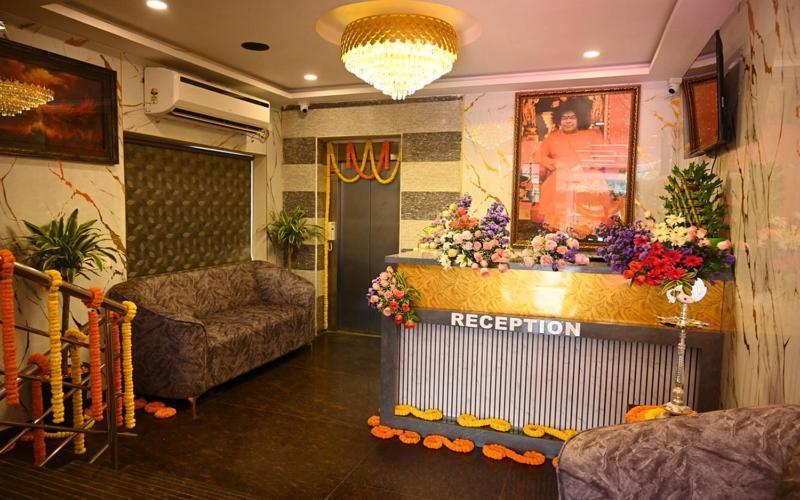 Hotel V Pride Comfort Visakhapatnam Exterior foto