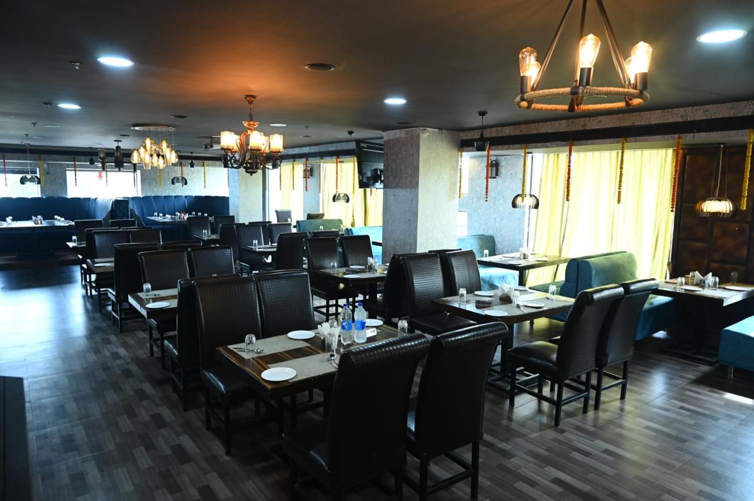 Hotel V Pride Comfort Visakhapatnam Exterior foto